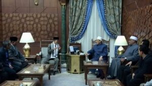 Pertemuan Kiai Hasan dengan Grand Syeikh Al-Azhar