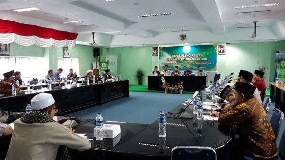 Rapat Pleno Wantim MUI ke-33 : Indonesia Harus Tetap Tenang dan Berhati-hati Dalam Menanggapi Isu Adanya Penindasan terhadap Etnis Muslim Uighur di Xinjiang, China